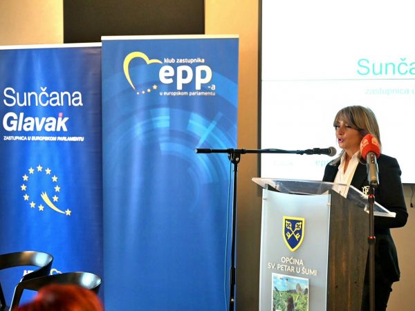 Konferencija “Žene u ruralnom području - one inspiriraju” Konferencija “Žene u ruralnom području - one inspiriraju”