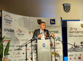 418171552 7527721530617935 5140580155715112925 n