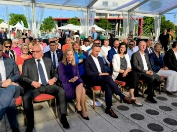 441971102 945032107630328 8775707252037747581 n