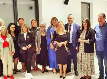 493784020 1228720442594825 7638446008694885680 n