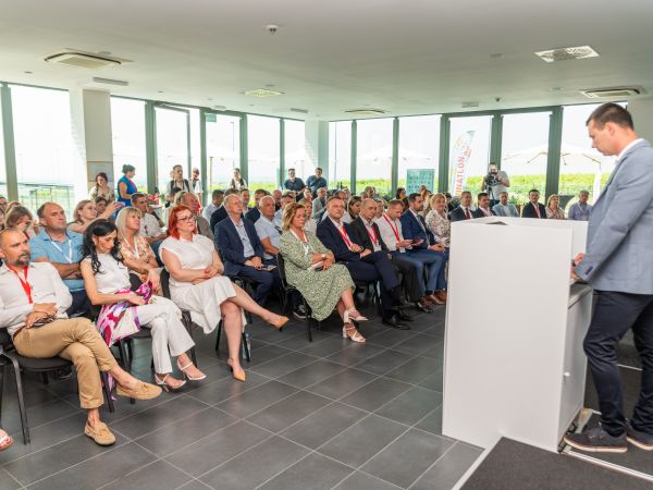 Vinatlon_Konferencija_Nova Vinarija Belje Kamenac_konferencija