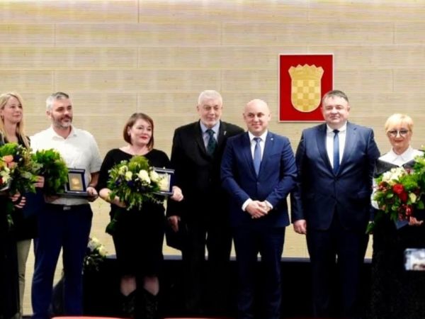 Svečano obilježen Dan Vukovarsko-srijemske županije Svečano obilježen Dan Vukovarsko-srijemske županije