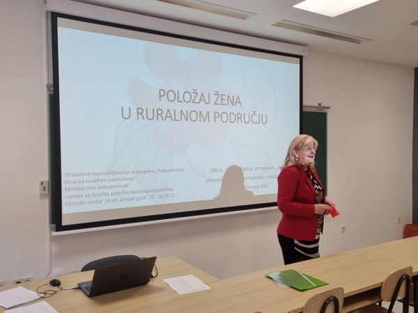 Predsjednica HUTRR “Klub članova Selo” DIjana Katica održala predavanje u sklopu programa “Poduzetništvo žena na ruralnim područjima”