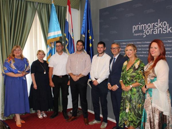 Mladi poljoprivrednici i zaključci 7. međunarodnog kongresa o ruralnome turizmu u središtu susreta u Županiji